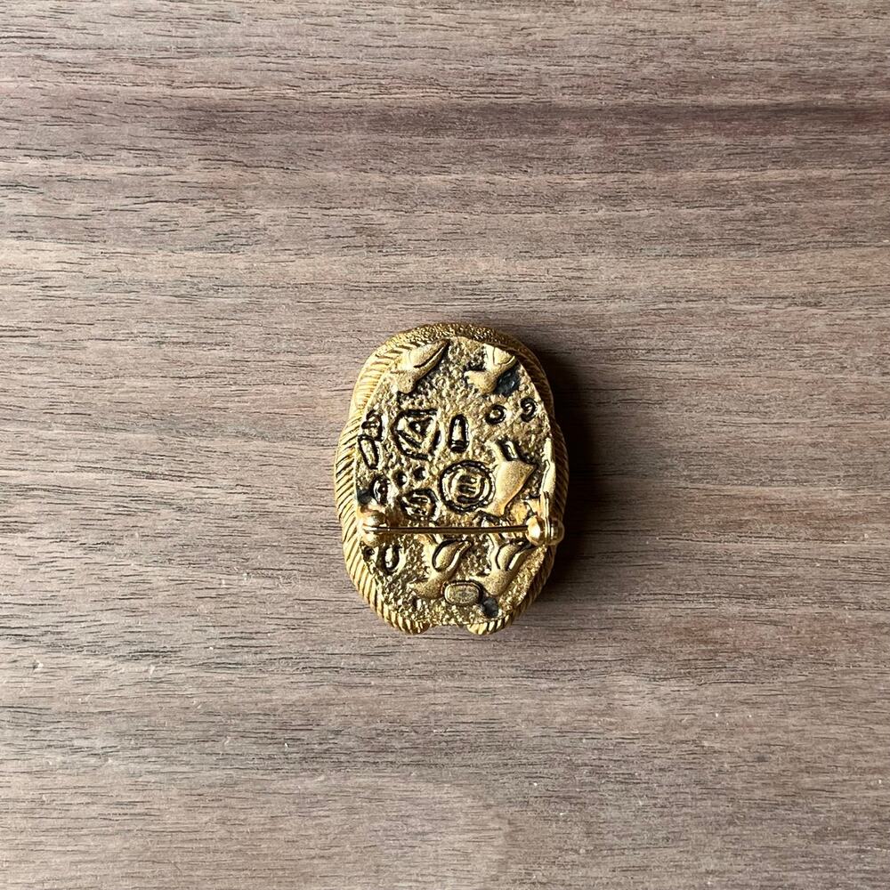 CHANEL Scarab Gold Tone Brooch - Picture 4 of 5